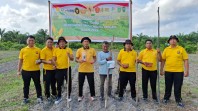 DUKUNG KETAHANAN PANGAN, POLSEK BUKIT KAPUR POLRES DUMAI TANAM JAGUNG DI LAHAN 1,5 HEKTARE