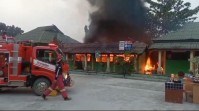 Gedung Multimeia  Man 1 Dumai Terbakar Kerugian  Ratusan Juta