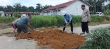 PT Sari Dumai Oleo Tingkatkan Akses Jalan bagi Masyarakat Lubuk Gaung