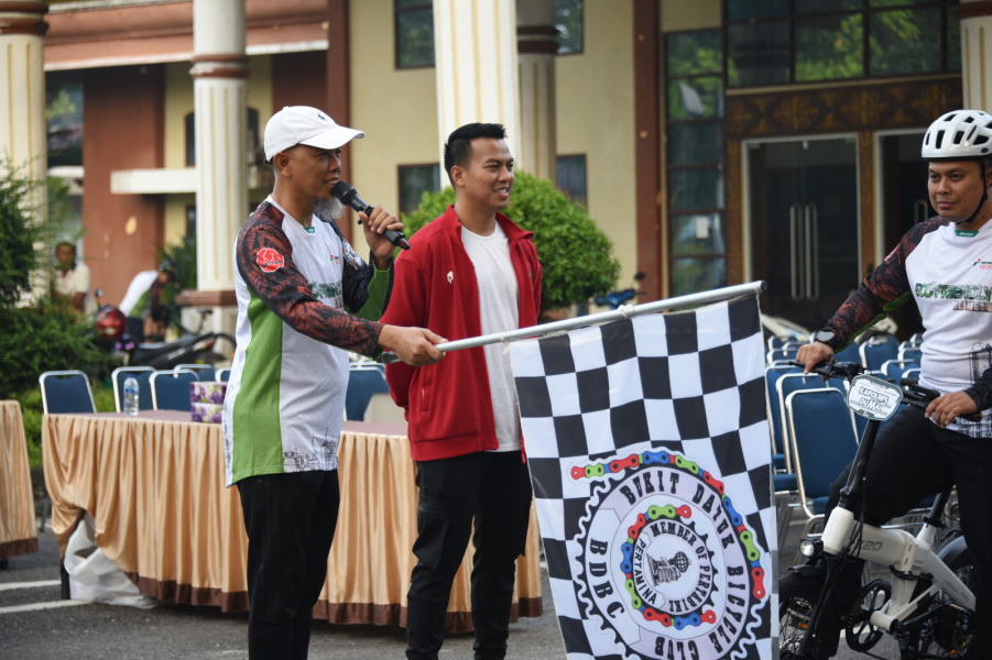Momen HUT RI ke-78, PT KPI Unit Dumai Gelar Funbike Bersama Forkopimda Serta Sambangi Patra Seroja Eco-Edupark