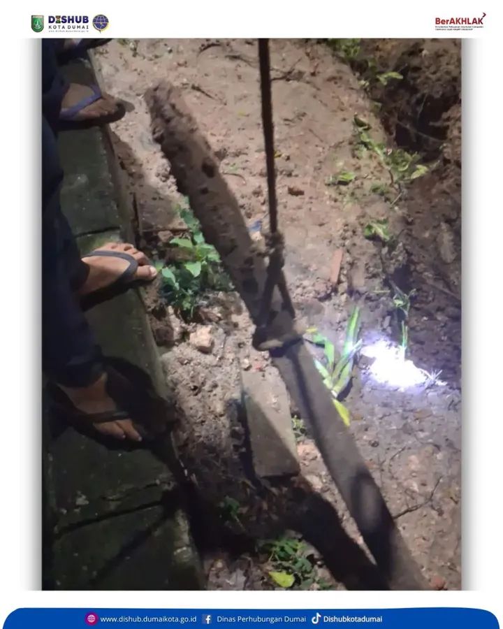 Waspada Pencurian  Aset  Daerah! Patroli Tim UPT PJU Dishub Dumai  Gagalkan  Percoaan  Pencuian  Kabel LPJU.