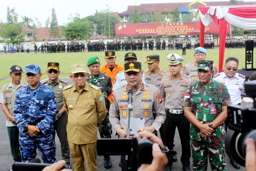 Polres Dumai Jajaran Polda Riau Menggelar Apel Gelar Pasukan Operasi Ketupat Lancang Kuning 2023