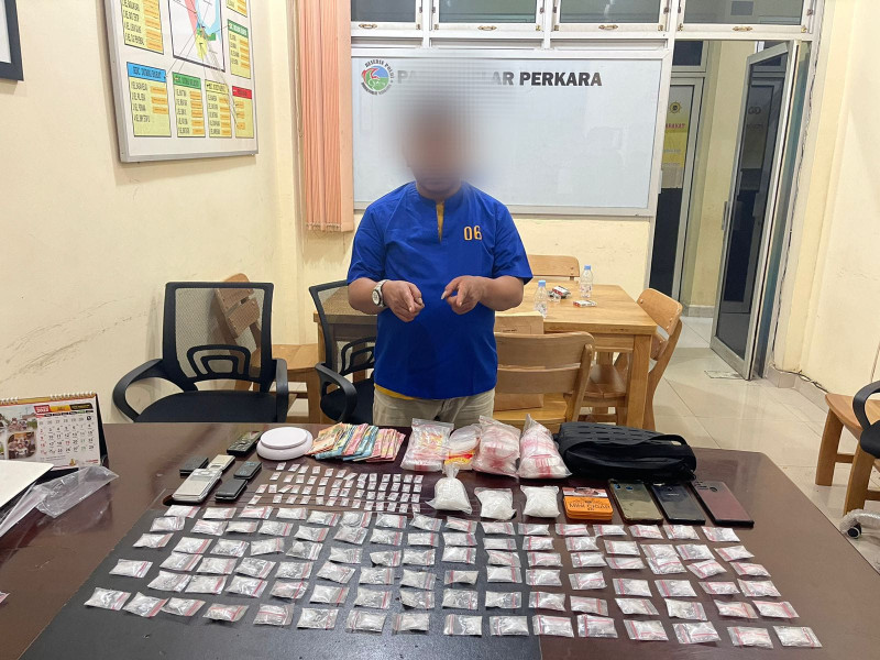 Tim Opsnal Sat Res Narkoba Polres Dumai Kembali Berhasil Membekuk Seorang Pengedar Narkotika