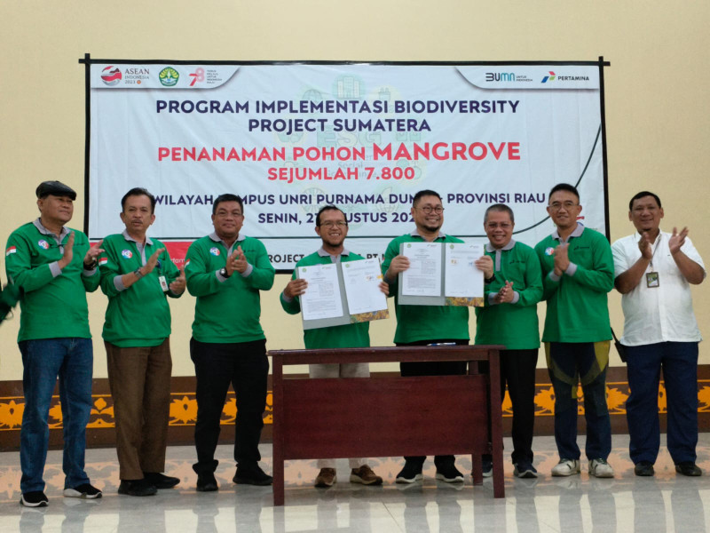 Wujudkan Net Zero Emission dan Biodiversity, RDMP Kilang Pertamina Dumai Lakukan Aksi Tanam 7800 Mangrove