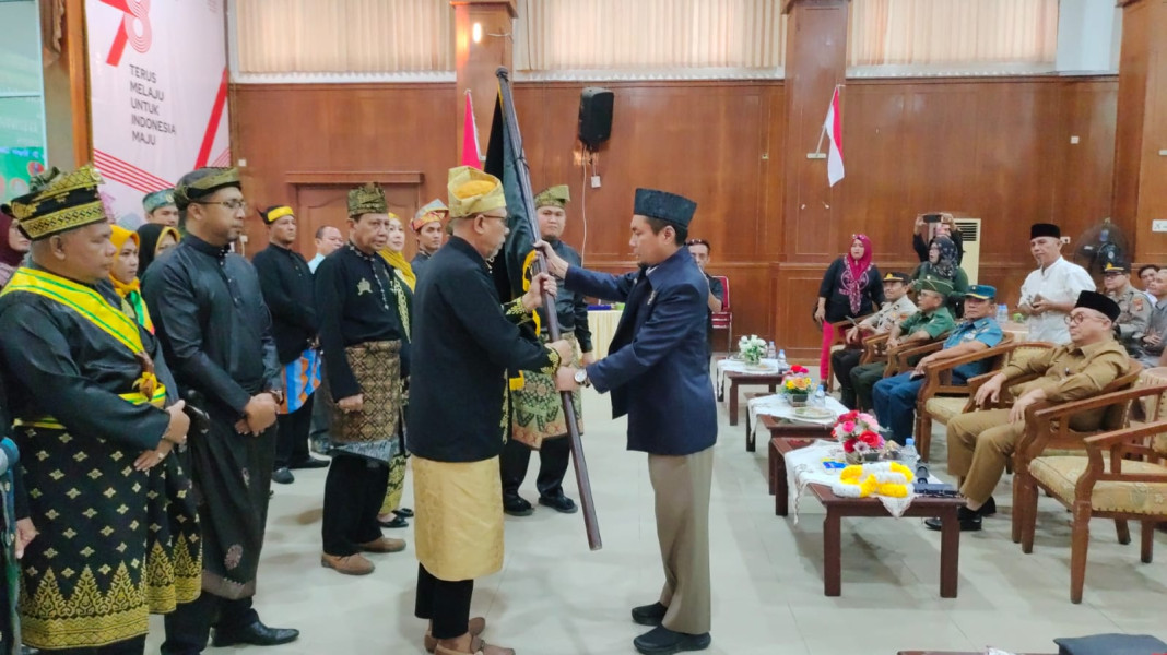 Selesai Dilantik Datuk Maulana Siap Membantu Pemerintah Dalam Hal Positif Yang Bermanfaat Bagi Masyarakat Banyak