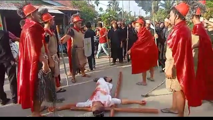 Fragmen Jalan Salib Via Dolorosa, Remaja dan Naposobulung HKBP Harapan Jaya dan HKBP Kana