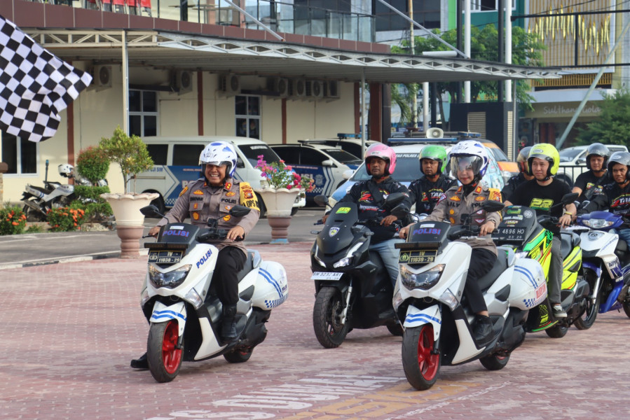 Komunitas Motor Kota Dumai Kembali Hadir di Tengah Masyarakat dan Membagikan 1.000 Takjil