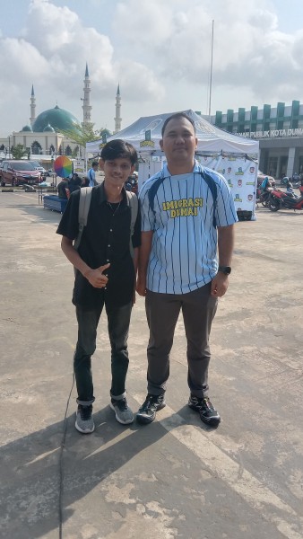 Imigrasi  Dumai Beri Kemudahan Tata  Cara Pembuatan Paspor Online dan Elektronik  di Lapangan MPP.