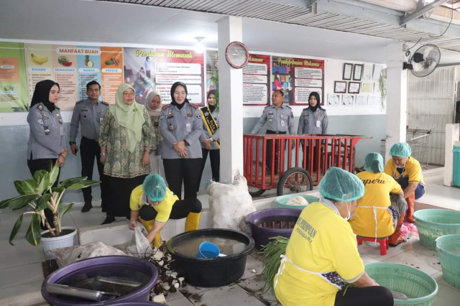 Verifikasi Lapangan oleh TPM, Lapas Perempuan Pekanbaru Siap Raih Predikat WBK