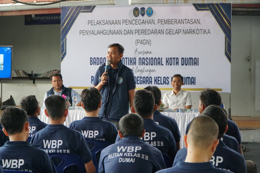 Rutan Dumai Gandeng BNNK Dumai Laksanakan Penyuluhan dan Tes Urine Warga Binaan