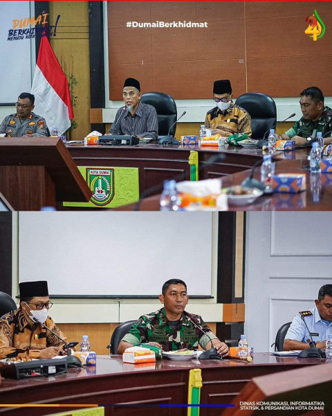 Wali Kota Dumai H. Paisal, SKM, MARS Memimpin Rapat Terkait Rencana Pemindahan Agen Ikan di Pasar Bundaran di Kelurahan Jaya Mukti ke Pasar Kelakap Tujuh