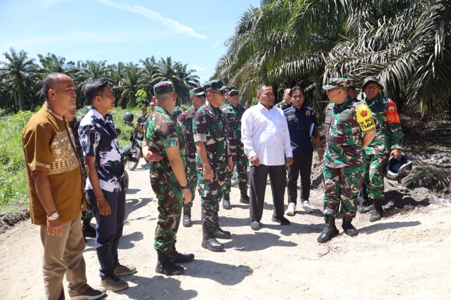 Tim Pengawasan dan Evaluasi (Wasev) tinjau langsung kegitan TMMD k 124