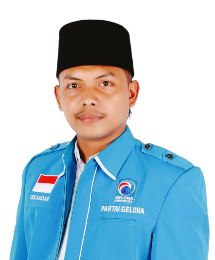 Iskandar Injak Gas  Memanfaatkan Waktu Tersisa Sosialisasi Kepada Masyarakat Sekitar Dapilnya
